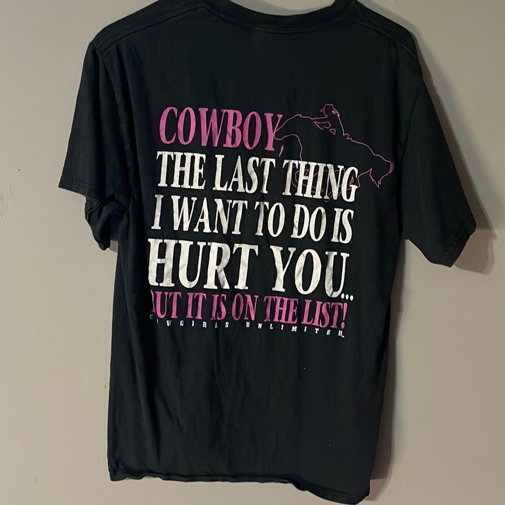 Cowgirls unlimited T shirt size M